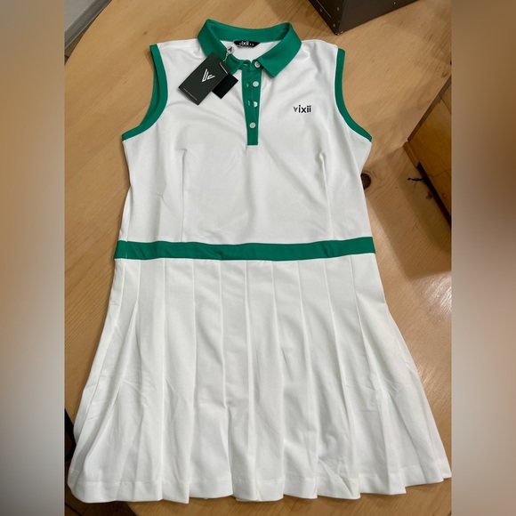 Golf Dress - Picture 5 of 6